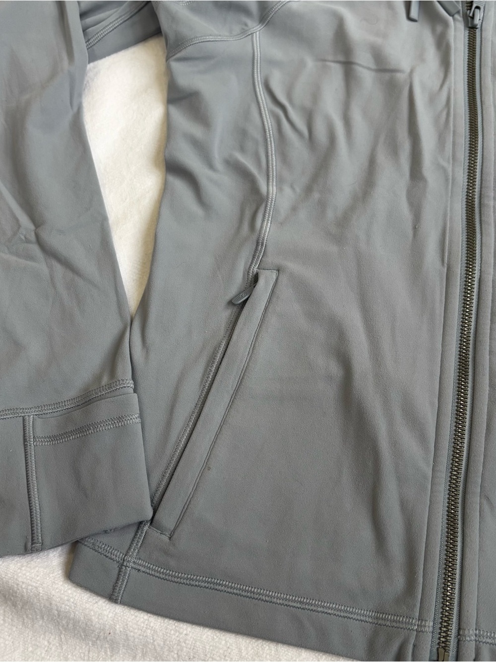 lululemon Athletica Light Gray Full-Zip Hoodie - Picture 8 of 8